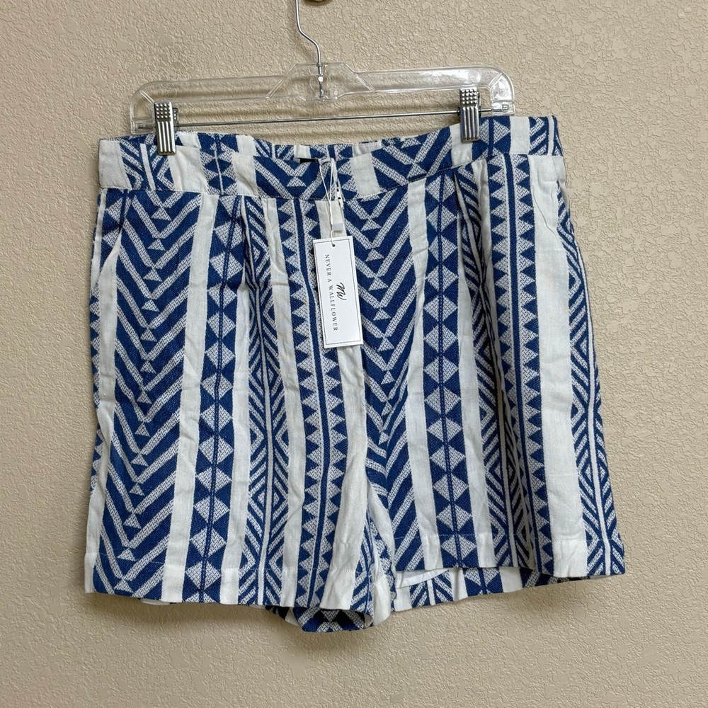 NWT Never A Wallflower Blue White Geometric High Rise Shorts XL India Heirloom‎